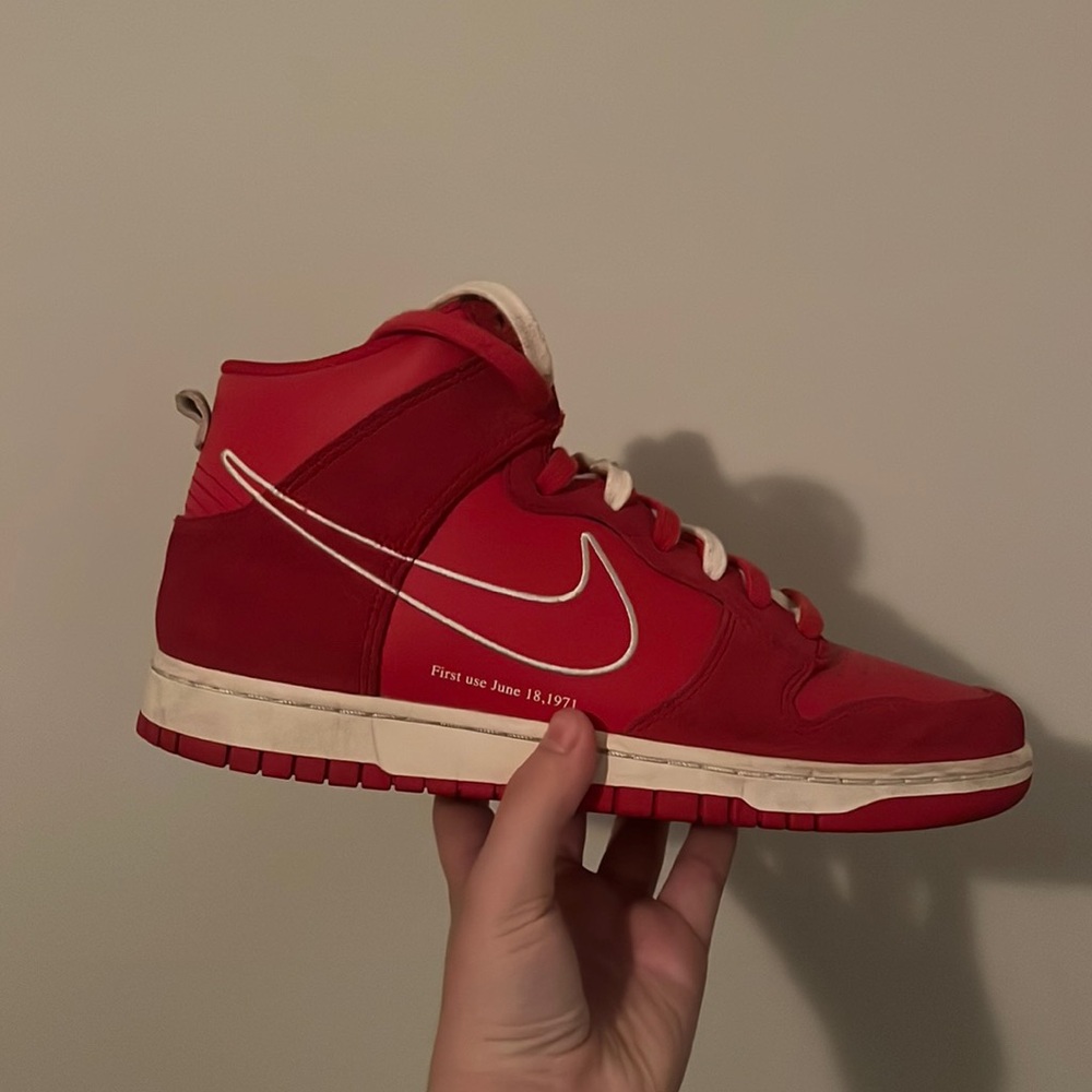 Nike Dunk High First Use Red Men’s 10.5 Used